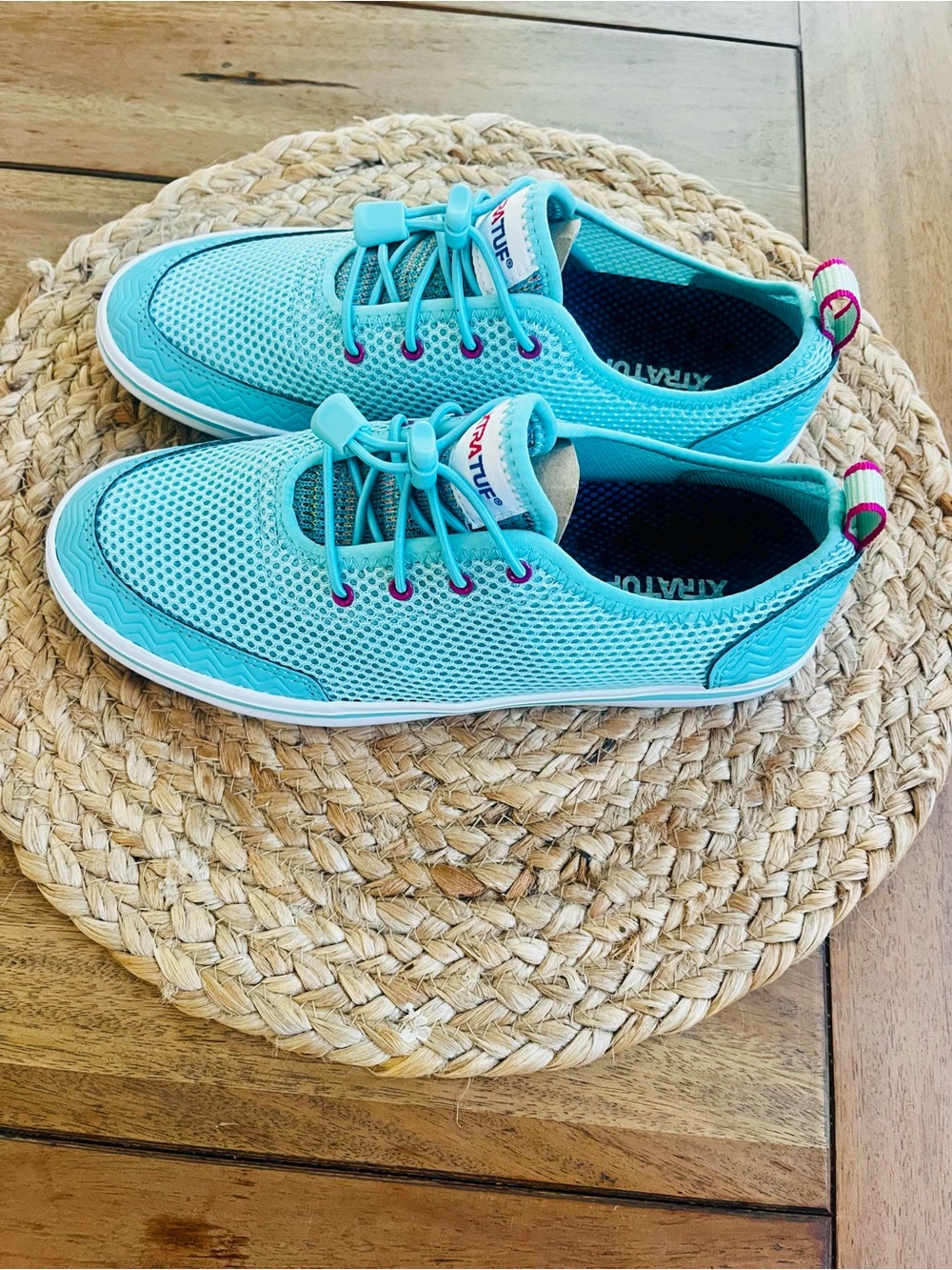 XTRATUF Women’s Size 9 Aqua Mesh Slip-On Sneakers; only worn 1x! Perfect conditi - Picture 4 of 11